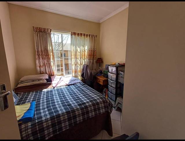 2 BEDROOM APARTMENT FOR SALE IN STONERIDGE